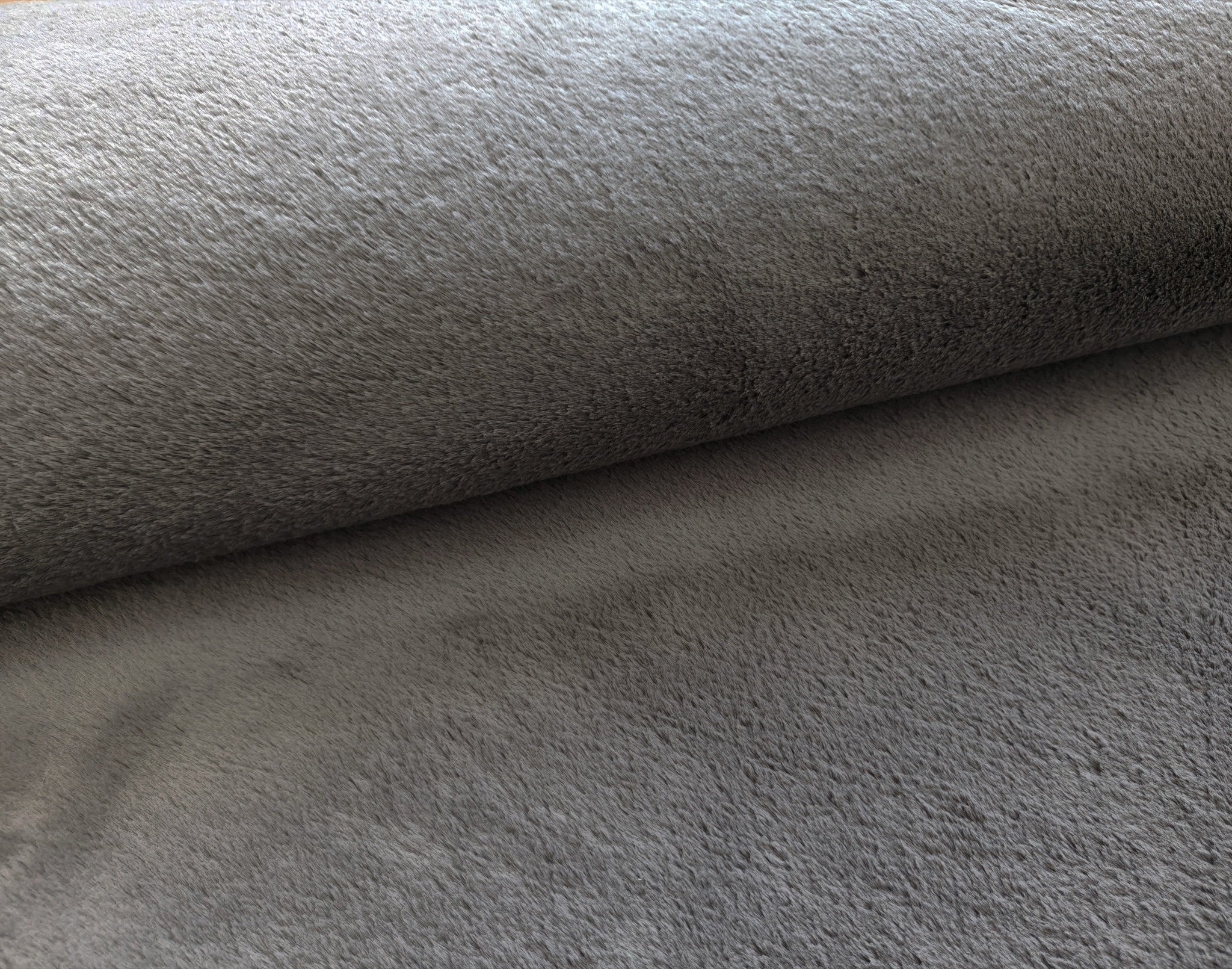 Covor Dumonde Pluma gri 80x150 cm